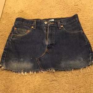 Levi jean skirt